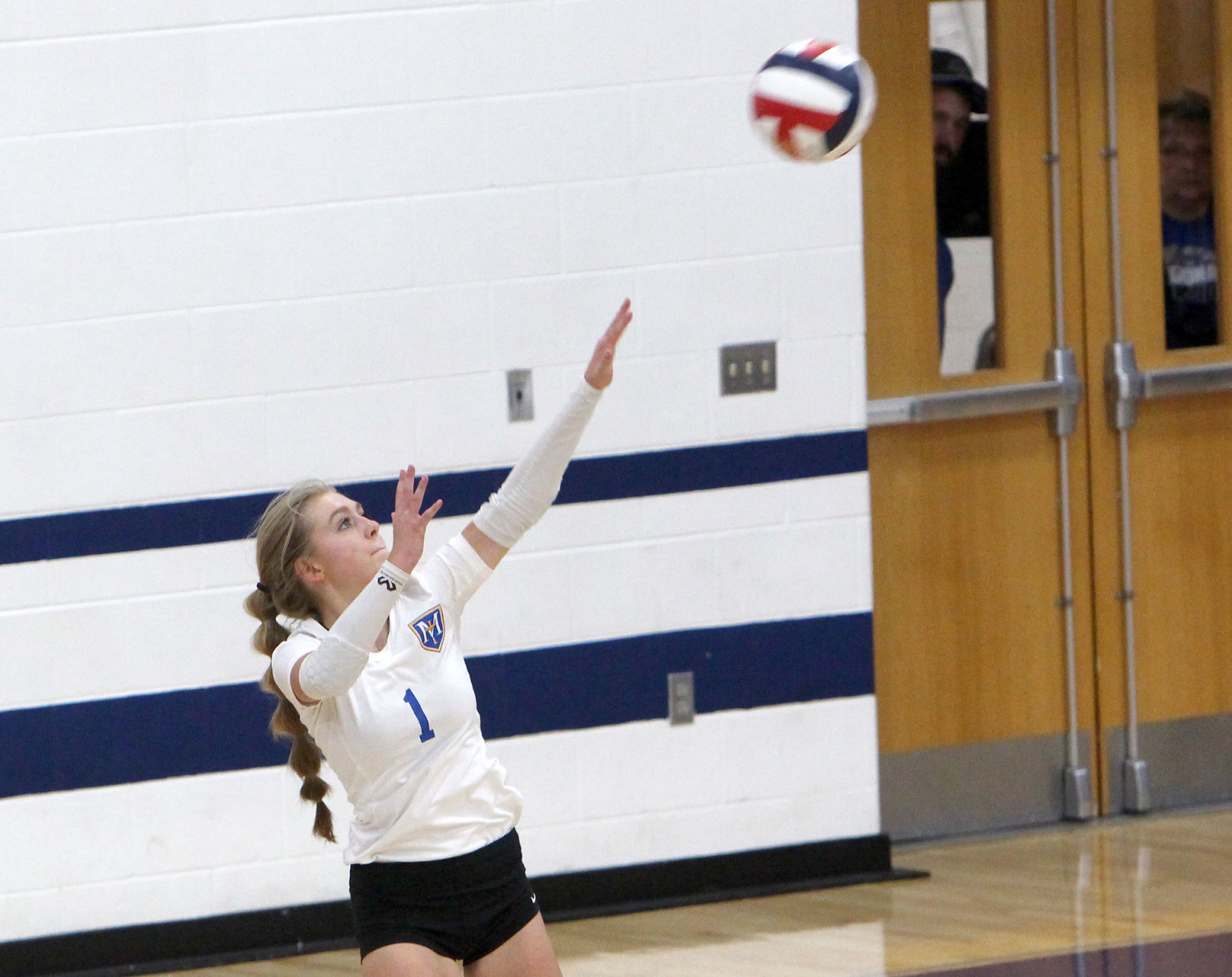 McDonell volleyball at Clear Lake 10-31-19